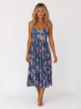 Torrid Blue Floral Cottagecore Midi Dress Romantic Boho Sundress Vaca Photoshoot